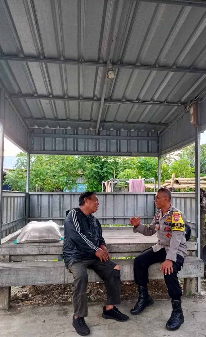 
 Sambang Dialogis, Bripka Muh. Tachdir Serap Informasi Warga di Wilayah Binaan
