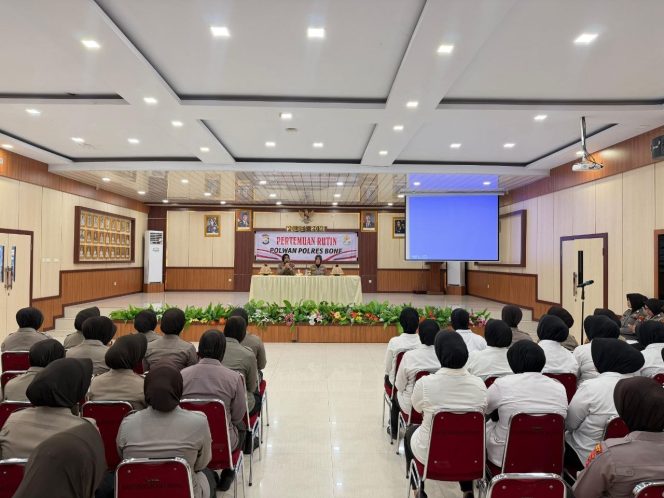 
 Pertemuan Rutin Polwan Polres Bone, Senior Polwan Tekankan Soliditas dan Bijak Bermedia Sosial