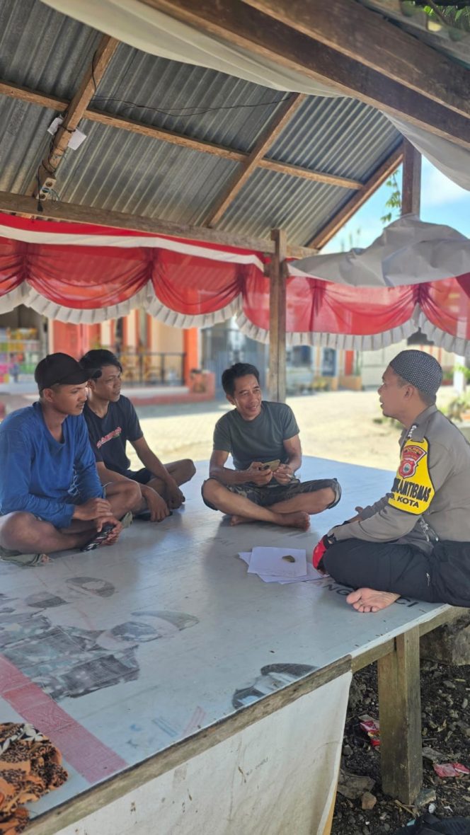 
 Sebagai Pembina Satkamling, Bripka Andi Rusman Konsisten Hadir Dampingi Warga