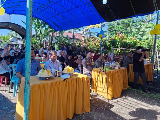 
 Bhabinkamtibmas Hadiri Pentas Seni dan Pelepasan Peserta Didik TK Sipakatu Desa Sijelling
