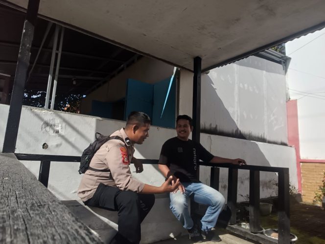 
 Sambang Jadi Bukti Nyata Kepedulian Aipda Hamdan kepada Masyarakat Binaan