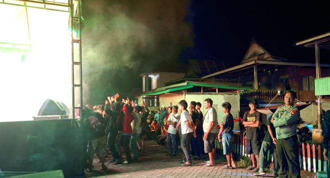 
 Wujud Kepedulian Polsek Tellu Siattinge, Menjaga dan Mengamankan Pesta Pernikahan, Demi Kamtibmas yang Kondusif
