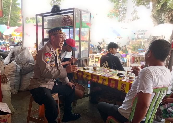 
 Sambang Humanis Jadi Kunci Bripka Muh. Tachdir Jaga Keamanan Lingkungan