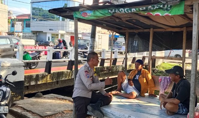 
 Sambang Rutin Jadi Bukti Dedikasi Bripka Muh. Tachdir kepada Masyarakat