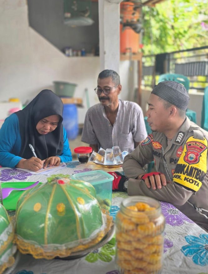 
 Kehadiran Bhabinkamtibmas Jadi Kunci Terciptanya Lingkungan yang Aman dan Harmonis