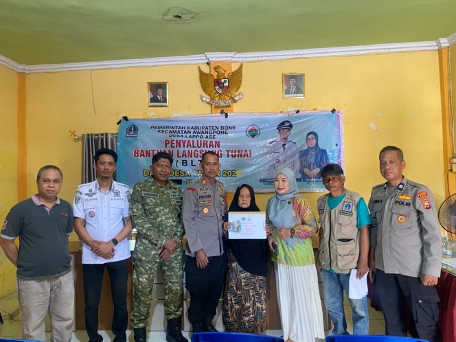 
 Kapolsek Awangpone Hadiri Penyaluran BLT-DD Bulan Juni 2026 Di Desa Lappoase
