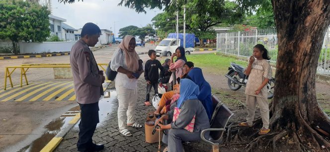 
 Lakukan Pelayanan Di Rumpdoor Kapal, Pastikan Proses Pemuatan Berjalan Lancar