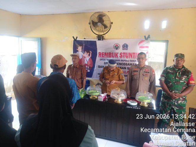 
 ‎Bhabinkamtibmas Polsek Cenrana Hadiri Kegiatan Rembuk Stunting Di Desa Ajallasse