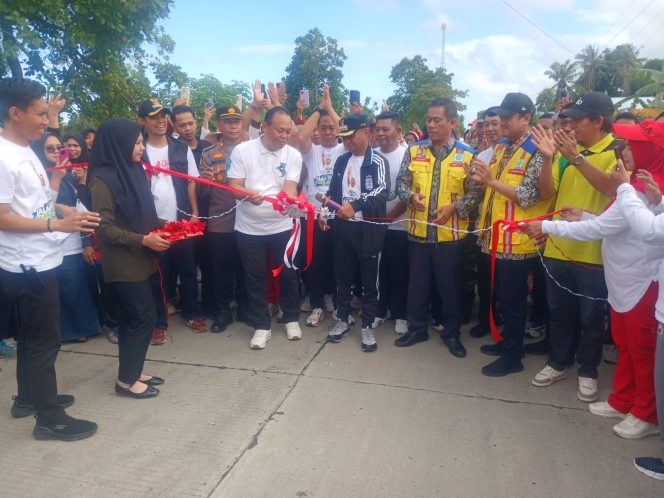 
 ‎Kapolsek Cenrana Hadiri Peresmian Jalan Di Desa Awang Cenrana.