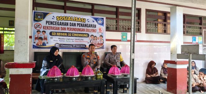 
 ‎Kapolsek Palakka Sosialisasikan Pencegahan dan Penanganan Kekerasan serta Perundungan di SD Negeri 32 Cinennung