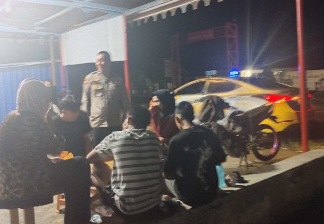 
 Patroli Malam Hingga Jelang Subuh, Upaya Polsek Mare Jaga Kamtibmas Tetap Kondusif