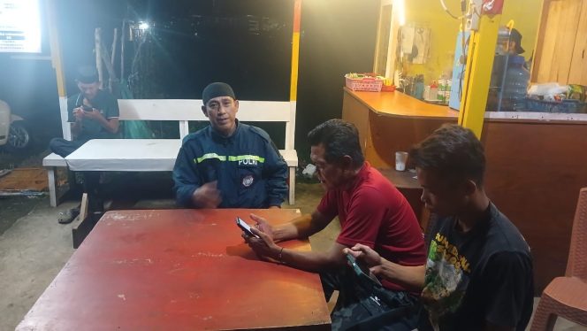 
 Aiptu Arwin Konsisten Bina Satkamling, Perkuat Keamanan Lingkungan Bersama Warga