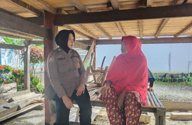 
 Brigpol Citra Wujudkan Kedekatan Dengan Warga Melalui Kegiatan Sambang Desa