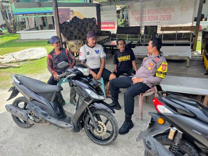 
 Sebagai Ujung Tombak Polri, Aipda Andi Rusman Aktif Sambangi Warga di Wilayah Binaan