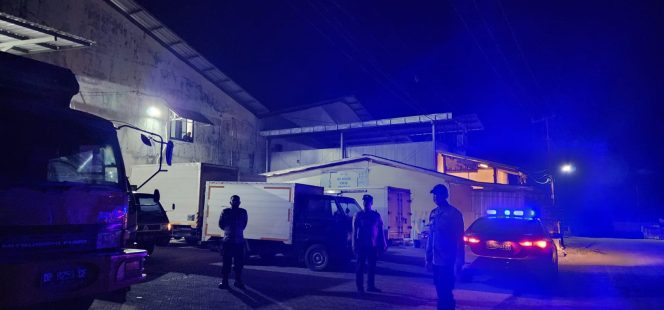 
 Personel Polsek Palakka Lakukan Patroli Demi Menjaga Kamtibmas yang Kondusif
