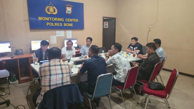 
 ‎Kanit Reskrim Polsek Awangpone Hadiri Kegiatan Anev di Polres Bone