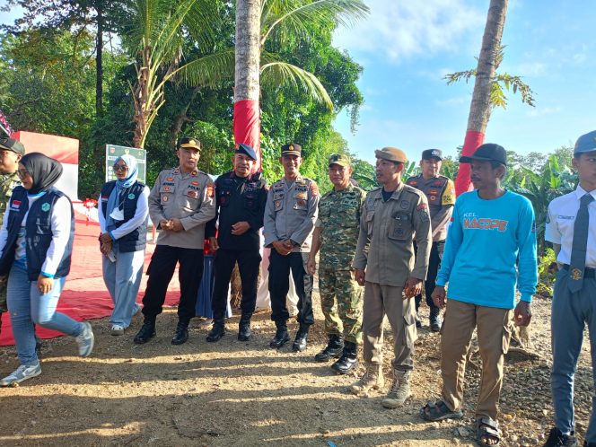 
 ‎Kapolsek Awangpone Pimpin Pengamanan Peresmian Jembatan Perintis Garuda Negara Hadir Untuk Rakyat