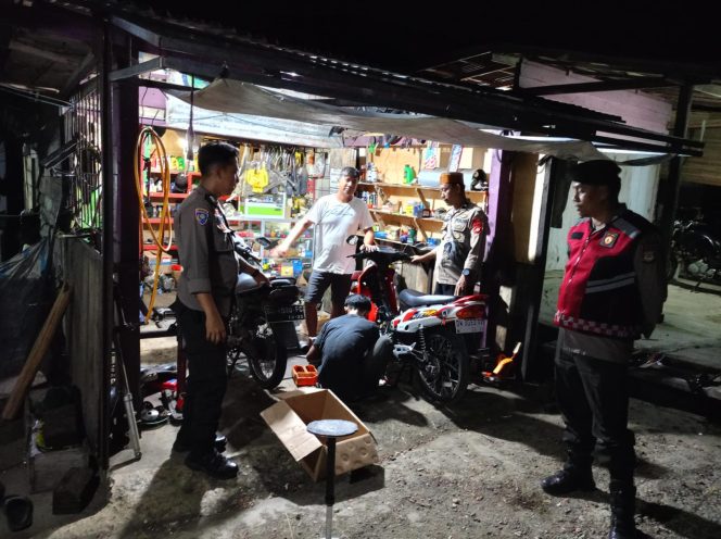 
 ‎Polsek Awangpone Intensifkan Patroli Biru Demi Menjaga Kondusifitas Kamtibmas