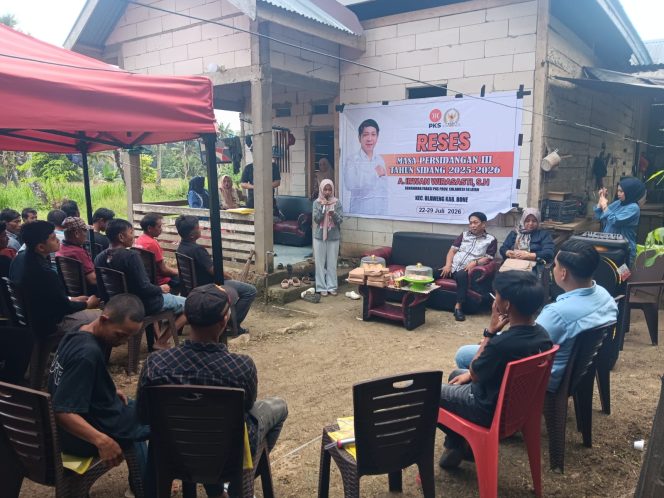 
 Kanit Intelkam Polsek Ulaweng Pantau Kegiatan Reses Masa Persidangan III di Desa Manurunge