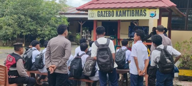 
 AWAL BULAN BRIGPOL AHMAD  POLSEK TONRA  LAKUKAN SAMBANG DI D  DESA BINAAN ,INI TUJUANNYA