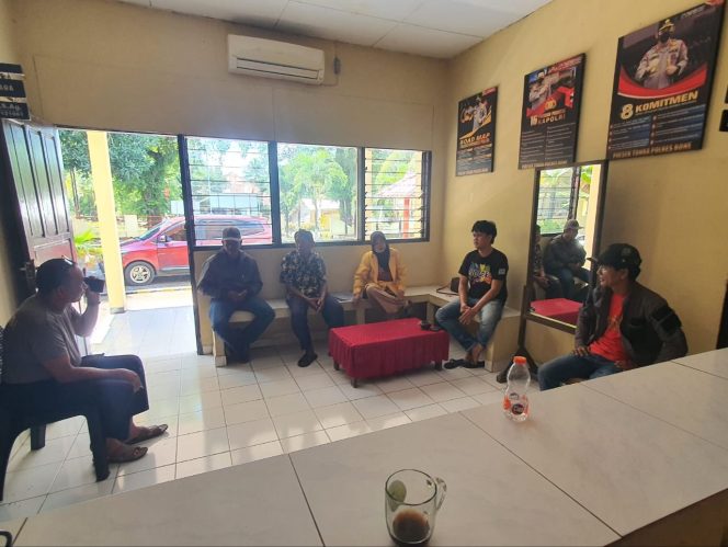 
 Gerak Cepat Kanit Reskrim Polsek Tonra ,Mediasi , Guna Cegah Kriminalitas, Polres Bone