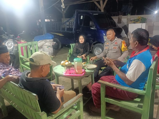 
 Sambang Rutin Brigpol Sultan, Wujud Kepeduliannya Terhadap Keamanan Lingkungan di Desa Binaannya