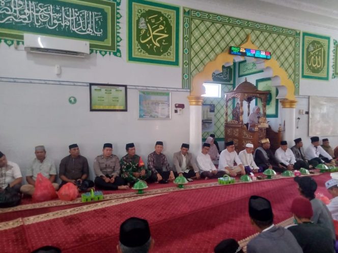
 Hadiri Maulid Nabi Muhammad SAW, Aiptu Yusran Pererat Silaturahmi dengan Warga Binaan