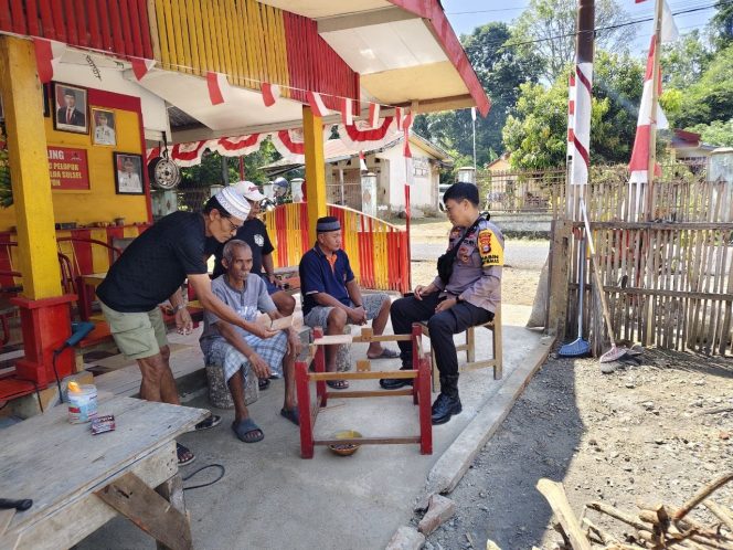 
 Sambang Jadi Kunci Utama, Bhabinkamtibmas Aipda Tenri Lesang Perkuat Kamtibmas di Wilayah Binaan