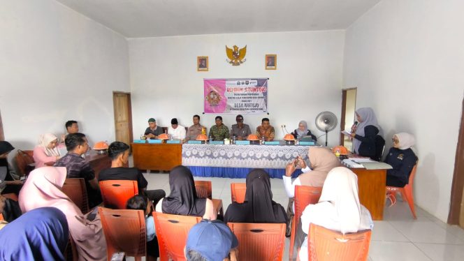 
 ‎Kepolisian Sektor Awangpone Polres Bone Hadiri Rembuk Stunting Desa Matuju