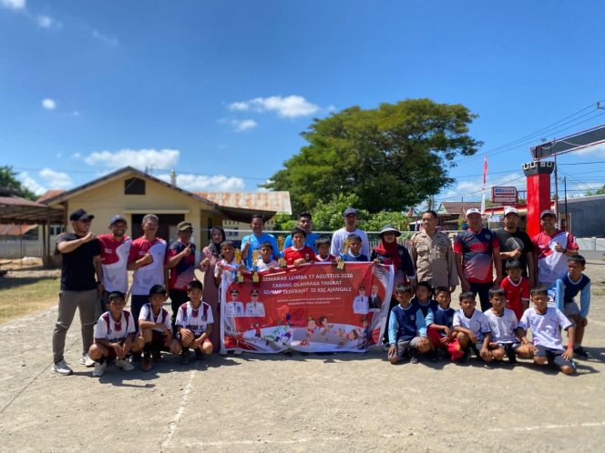 
 Polsek Ajangale Kawal Semarak Perlombaan HUT RI Ke-81 Berjalan Aman dan Lancar
