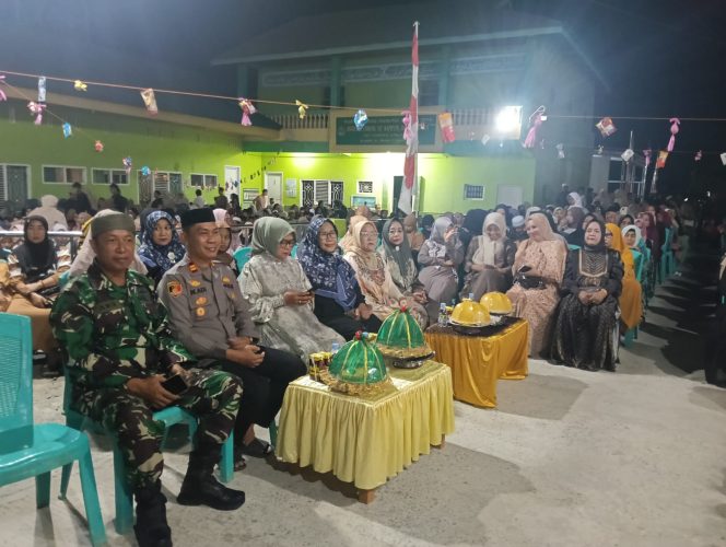 
 Jalin Silaturahmi dan Sinergitas, Kapolsek Ajangale Hadiri Peringatan Maulid Nabi