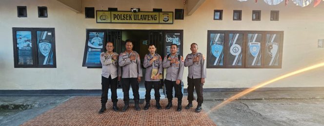 
 Kapolsek Ulaweng Terima Tim Verifikasi Polres Bone Terkait Rencana Pergantian Kapolsek