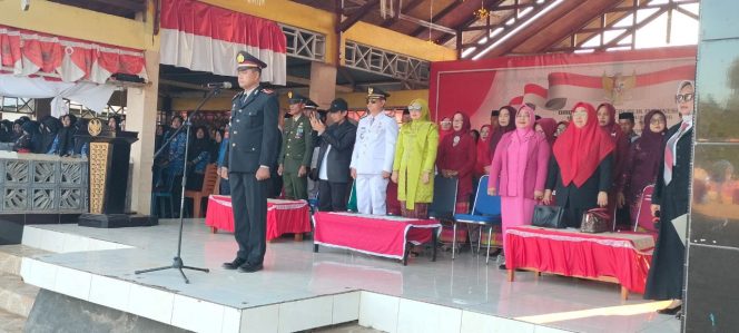 
 AKp H.YULHAIDIR S.SOS, IRUF PADA UPACARA PENURUNAN BENDERA MERAH PUTIH DALAM RANGKA MEMPERINGATI HUT PROKLAMASI KEMERDEKAAN RI KE 81 TAHUN 2026