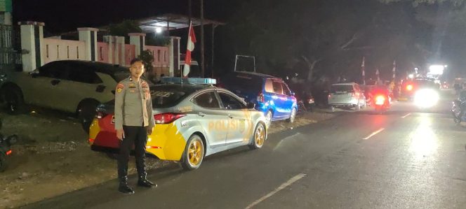 
 Mengantisipasi Kejahatan Aiptu Adiwijaya Pimpin Patroli  Biru Demi Jaga Situasi Kamtibmas  Polsek Tonra, Polres Bone