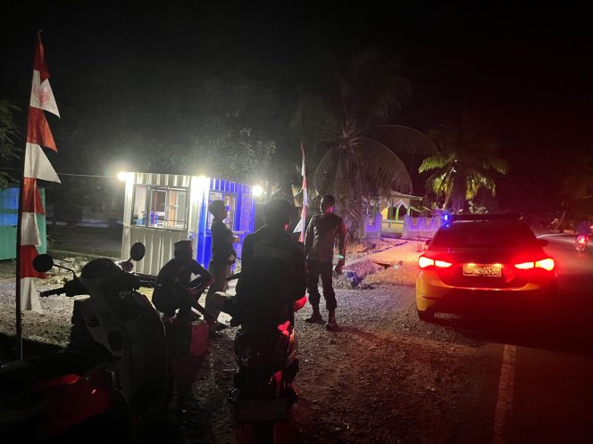 
 ‎Pelaksanaan Patroli Biru Oleh Personel Polsek Palakka Dapat Meminimalisir Gangguan Kamtibmas