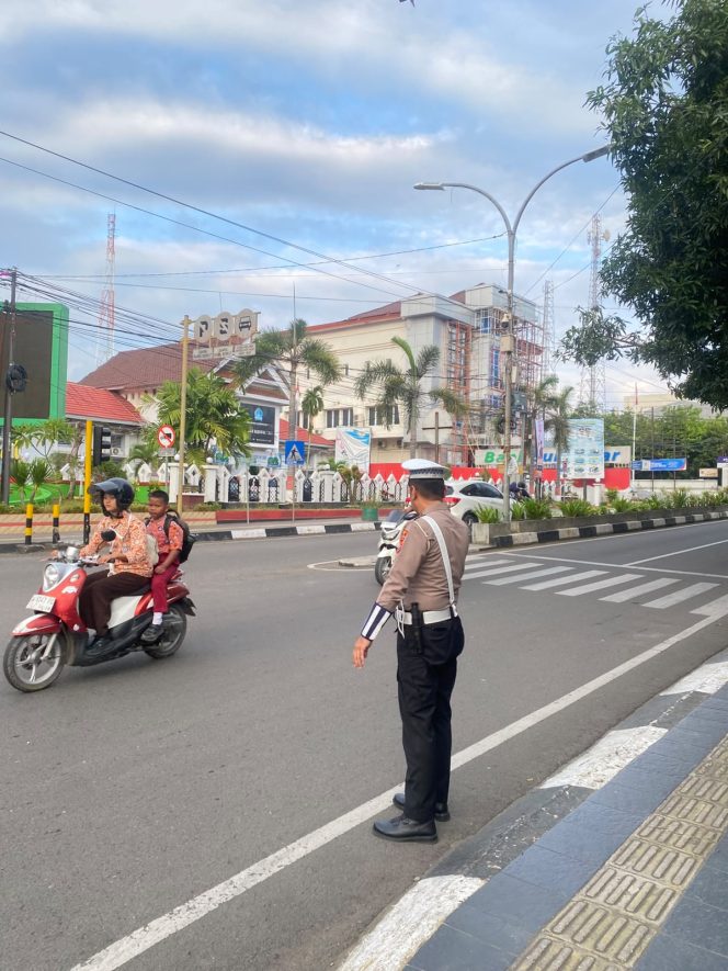 
 Commander Wish Pagi Satlantas Polres Bone Jaga Kamseltibcar Lantas