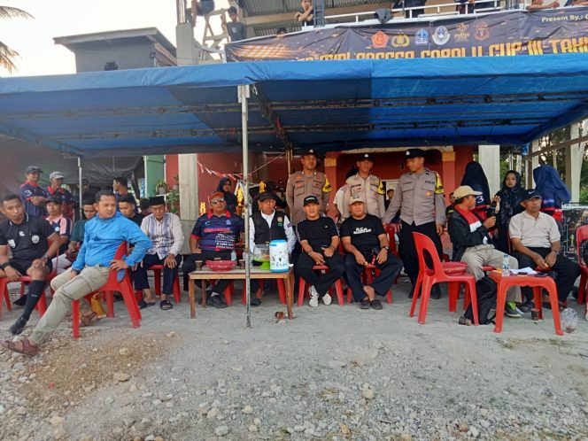 
 Antusiasme Warga Memuncak di Partai Final, Polsek Tanete Riattang Hadir Jaga Keamanan Cabalu Cup III