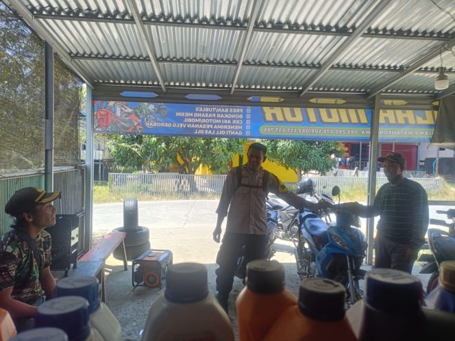 
 Sambang Terus Berjalan, Aipda Hamdan Aktif Hadir di Tengah Warga di Wilayah Binaan