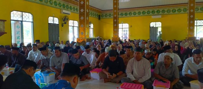 
 ‎Kapolsek Awangpone Hadiri Peringatan Maulid Nabi Muhammad SAW 1448 H di Desa Jaling