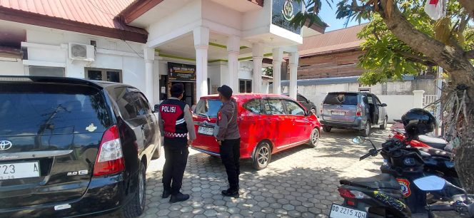 
 Polsek Ajangale Amankan Sidang Keliling Pengadilan Negeri Watampone di Pompanua
