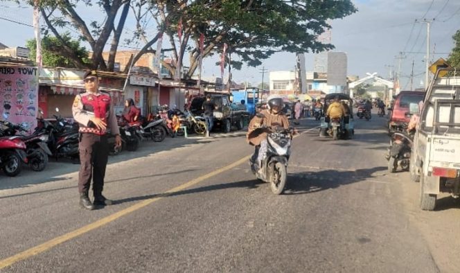 
 Tingkatkan Pelayanan Masyarakat Melalui Pengamanan Lalu Lintas di Pasar Pompanua