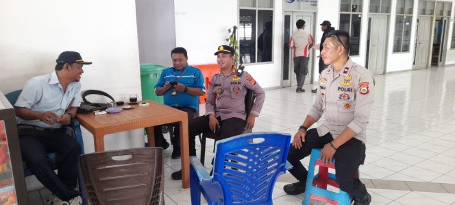 
 Silaturahmi Tingkatkan Sinergitas, Bincang Hangat Bersama Karyawan Kapal