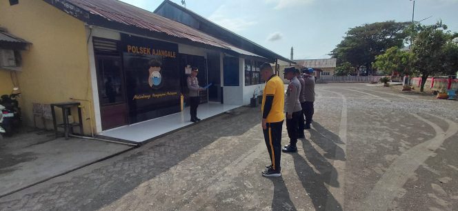 
 Apel Pagi, Kapolsek Ajangale Tekankan Disiplin dan Kesiapsiagaan Personel