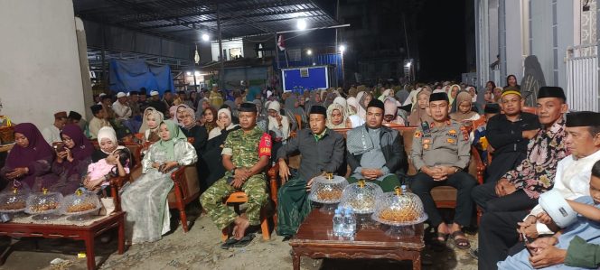
 Rajut Silaturahmi, Kapolsek Ajangale Hadiri Maulid Nabi di Desa Lebbae