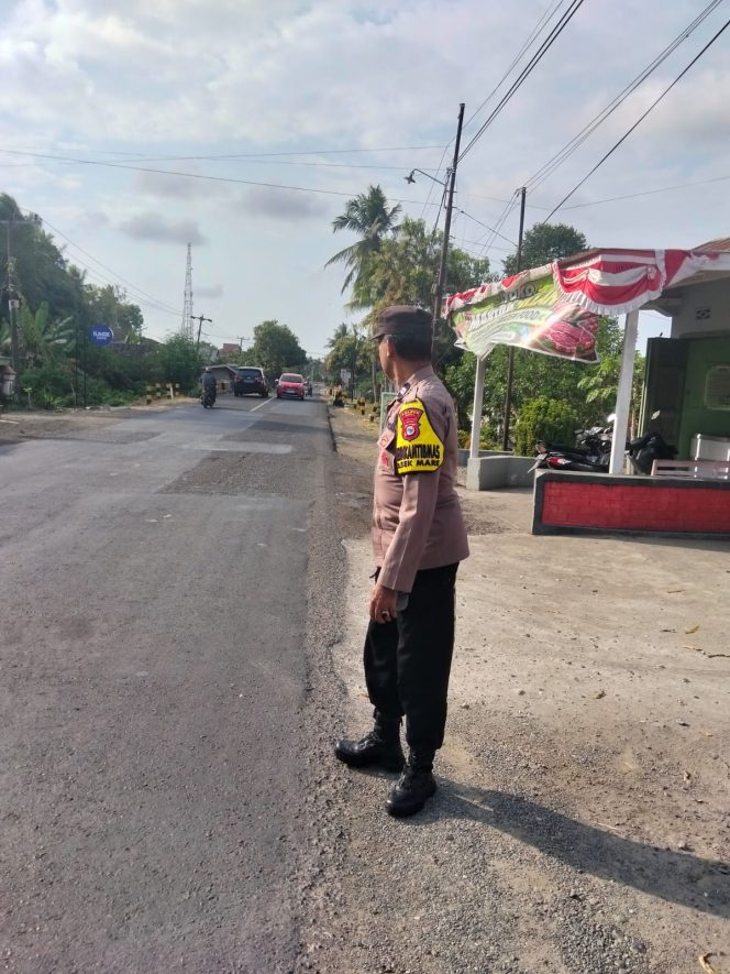 
 Perkuat Harkamtibmas, Polsek Mare Tingkatkan Patroli Siang Hari