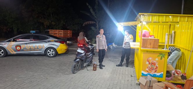 
 ‎Patroli Biru Polsek Palakka Ajak Warga Jaga Kamtibmas Tetap Kondusif  ‎