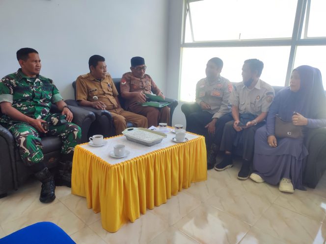 
 ‎Kapolsek Cenrana Hadiri Rapat Koordinasi Di Kantor Camat Cenrana