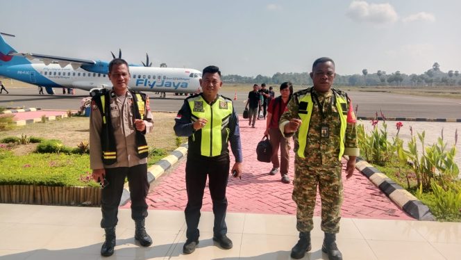 
 ‎Polsek Awangpone Mengamankan Penerbangan Menuju Kendari Pada Hari Sabtu Pekan Ketiga September 2026