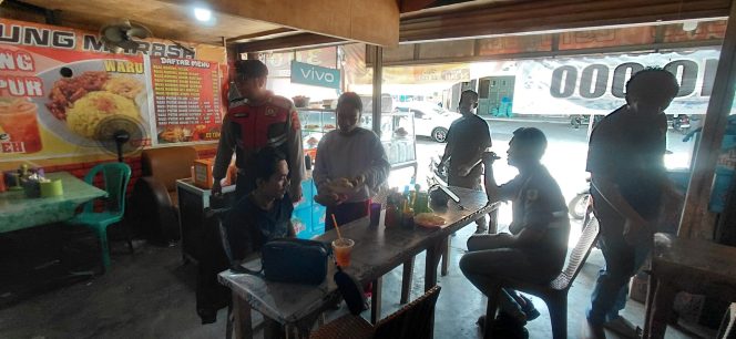 
 Menyapa Warga dari Dekat, Polsek Ajangale Perkuat Patroli Dialogis