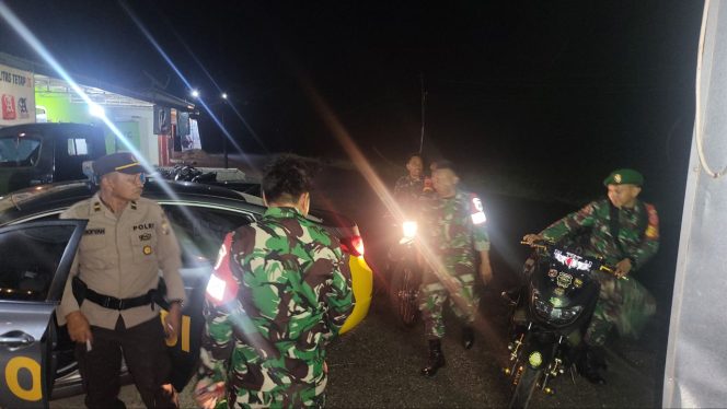 
 Waka Polsek Pinpin Patroli Biru Demi Jaga Situasi Kamtibmas  Polsek Tonra, Polres Bone Rutin Patroli.Biru